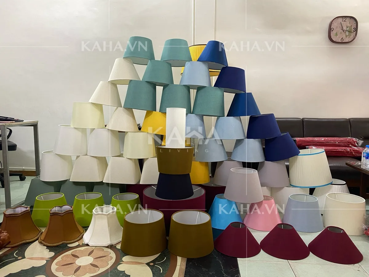 chao đèn đầu giường — Kaha gia công cho khách sạn